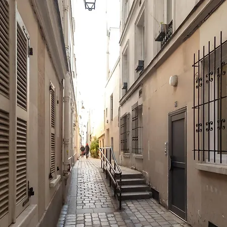 - 4 Couchages à Proximité D'opéra Et Des Métros Appartamento *