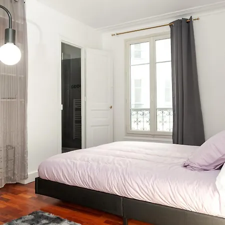 - 4 Couchages à Proximité D'opéra Et Des Métros Appartamento *